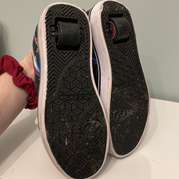 Used Heely’s with both wheels and flats attachments. - Picture 5 of 6